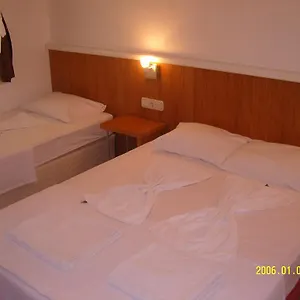 Oda ve Kahvaltı Gunisigi Göltürkbükü